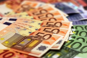 Despesa pública ficou perto de 100 mil milhões de euros em 2020
